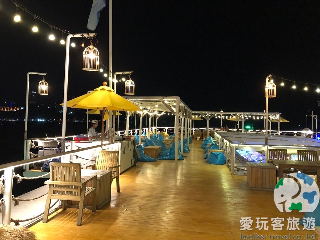 【芭達雅景點】海上漂浮咖啡廳夜釣小捲免費料理體驗活動