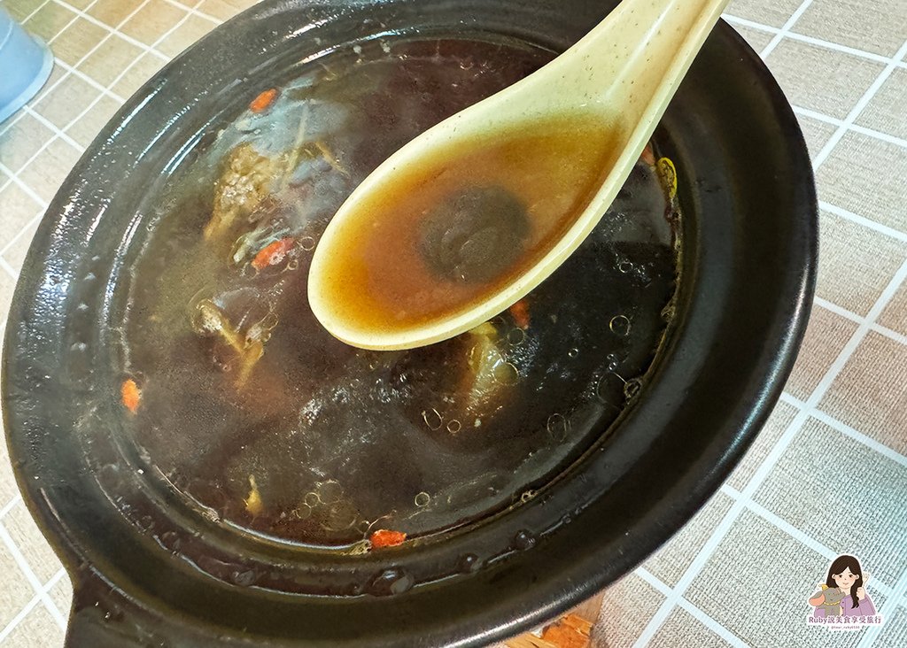 【宜蘭礁溪美食】礁溪一碗小羊肉附菜單，一小鍋羊肉湯暖心又暖胃