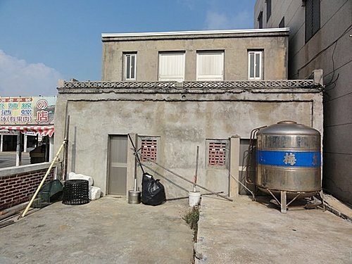 小門囍字窗