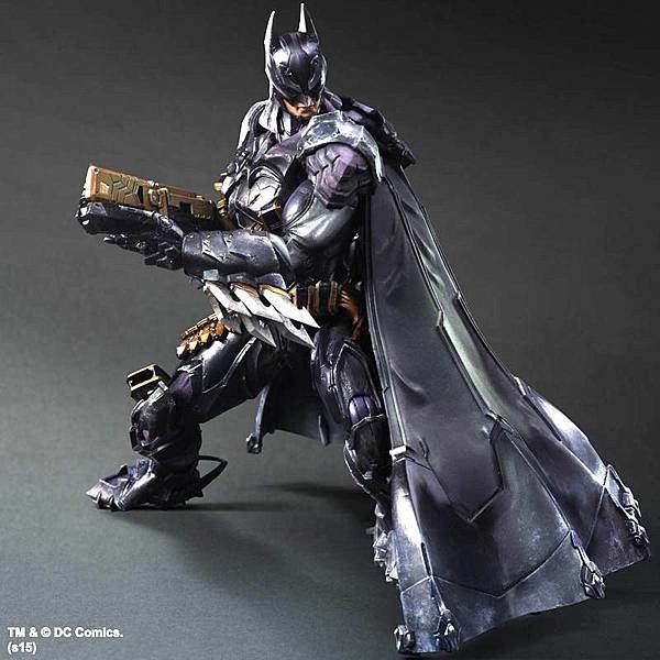 Play Arts改 Batman Armored_04重新曝光