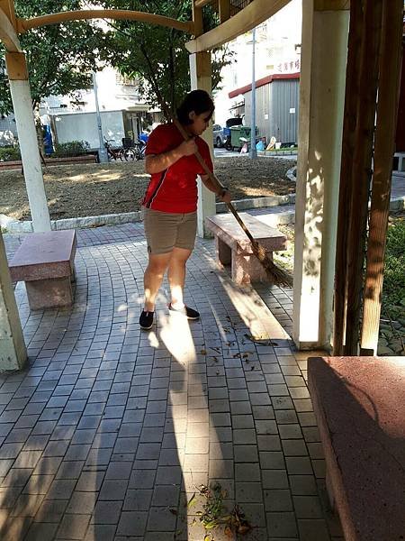 20171001四平公園社區服務_171001_0009.jpg
