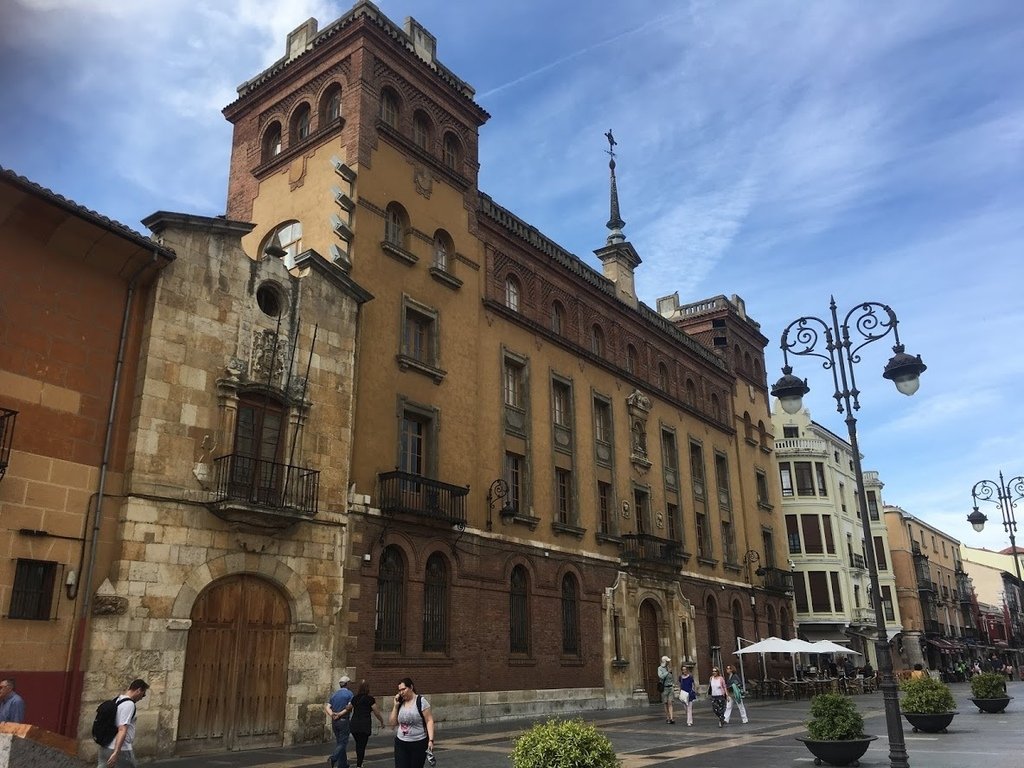 L_020.JPG