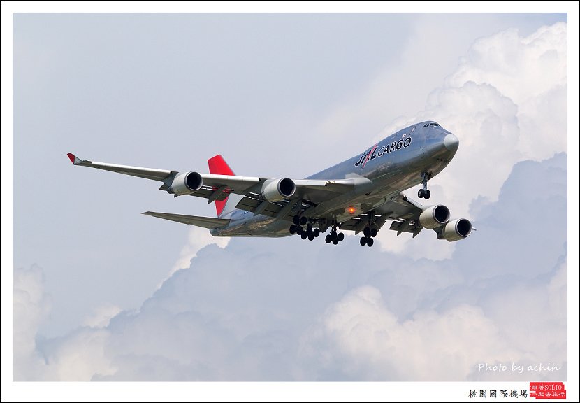 JAL JA402J貨機002.jpg