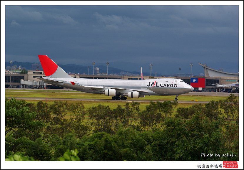 JAL JA402J貨機006.jpg