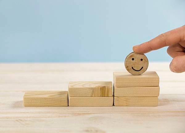 composition-with-happy-emotion.jpg