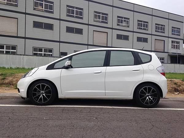 Honda FIT GE_01.jpg