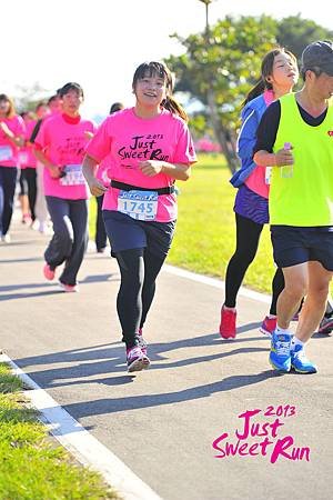 20131201馬卡龍運動美女5K-1