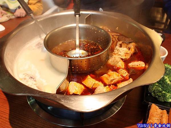 PhotoCap_009.jpg