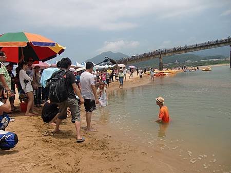 浩角翔起的浩子耶！可惜沒拍到正面