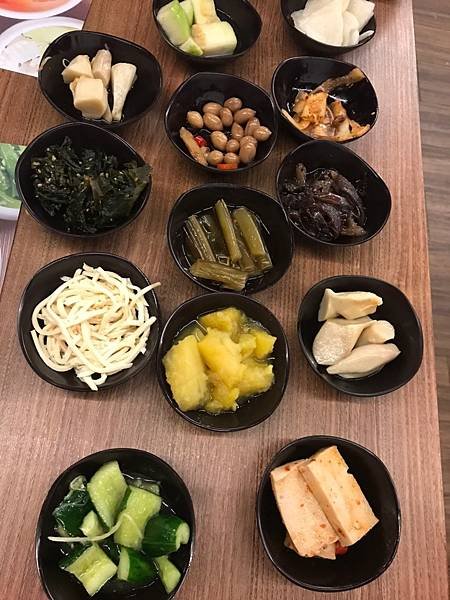 LINE_ALBUM_20220423朝鮮味韓國料理_220607_7.jpg