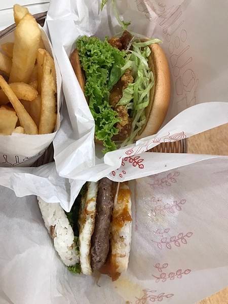 113/08/25摩斯漢堡 青年店(台北市萬華區青年路)