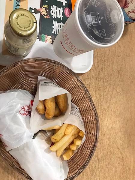 113/08/25摩斯漢堡 青年店(台北市萬華區青年路)