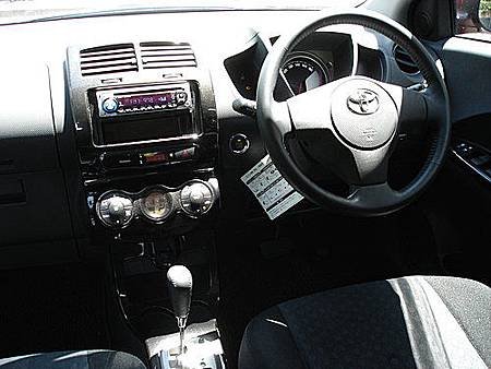 粉特別的代步車TOYOTA IST(SCION xD)-10