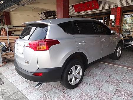 RAV4的4萬公里定期保養(1)