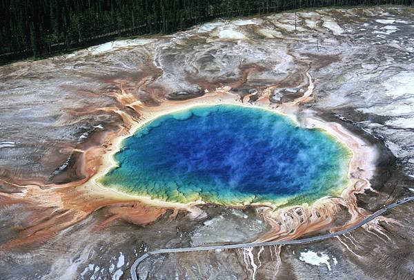 yellowstone___grand_prismatic