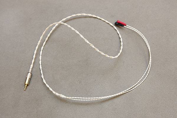 Sennheiser_IE8-11.JPG