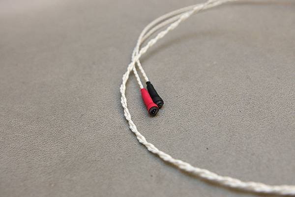 Sennheiser_IE8-14.JPG