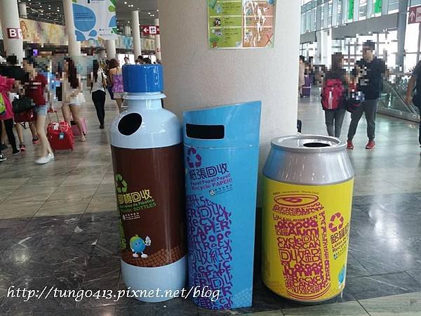 【澳門】威尼斯人酒店游泳池。澳門機場。搭機返台小遇亂流。Da