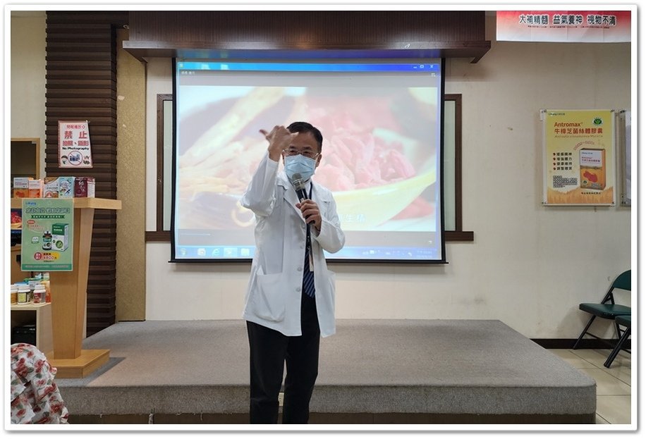 台南永康《立康生技中草藥產業文化館》遊覽車團客的主力觀光工廠