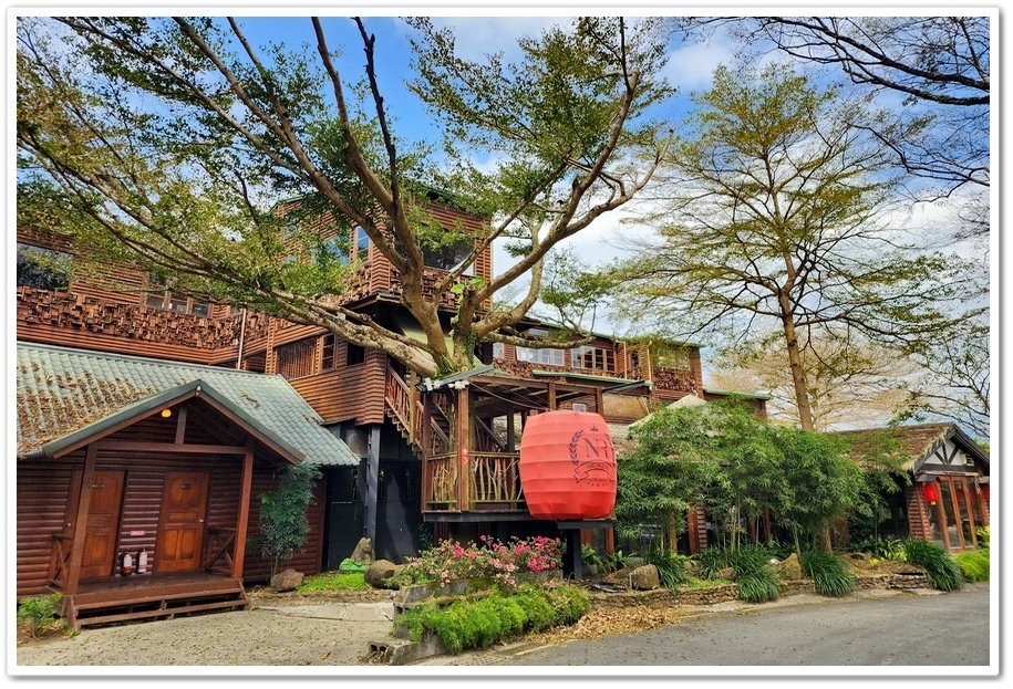 南投《牛耳町石雕公園》牛耳藝術渡假村『亞洲首座素人雕塑林園』