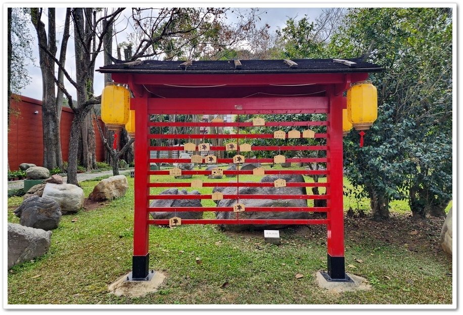 南投《牛耳町石雕公園》牛耳藝術渡假村『亞洲首座素人雕塑林園』