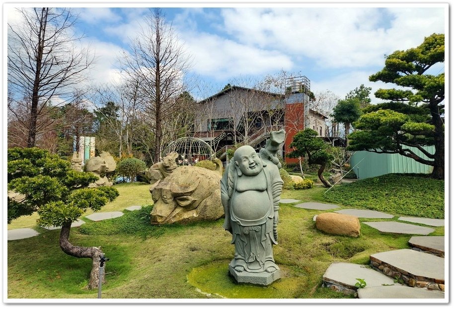 南投《牛耳町石雕公園》牛耳藝術渡假村『亞洲首座素人雕塑林園』