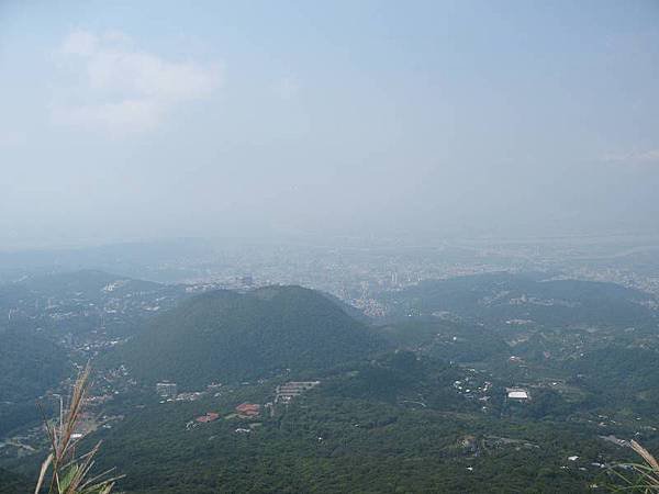 金露天宮、七星南峰、凱達格蘭遺址