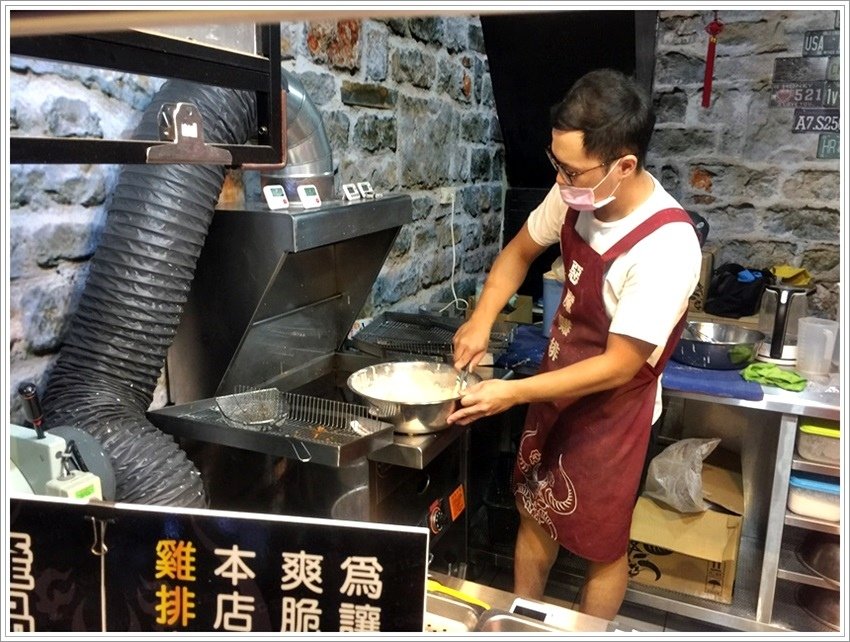 台南美食-惡魔雞排台南中山店~真的是惡魔~