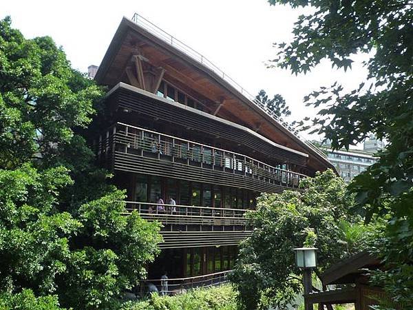 日新國小.市立北投圖書館.湖山.小油坑山.夢幻湖山 243