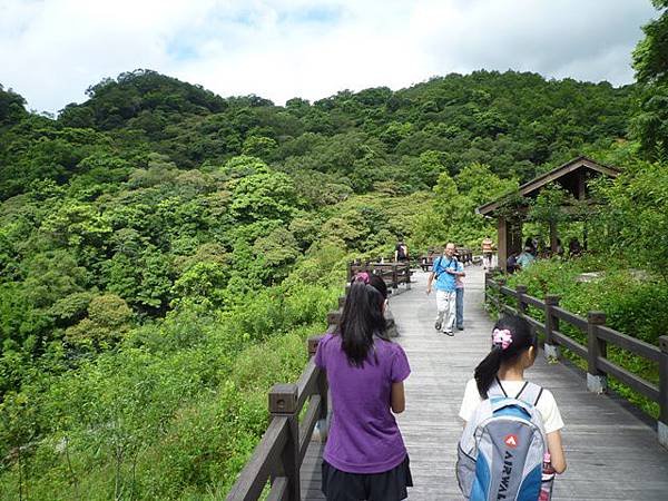 林美石磐步道.櫻花陵園.味珍香卜肉店.三星阿婆蔥餅.梅花湖.金車外澳伯朗咖啡館 039