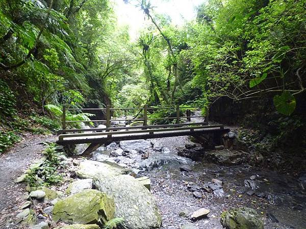 林美石磐步道.櫻花陵園.味珍香卜肉店.三星阿婆蔥餅.梅花湖.金車外澳伯朗咖啡館 084