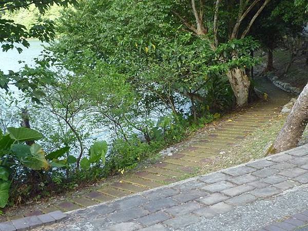 林美石磐步道.櫻花陵園.味珍香卜肉店.三星阿婆蔥餅.梅花湖.金車外澳伯朗咖啡館 279