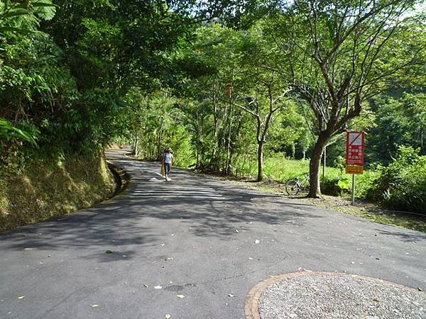 林美石磐步道.櫻花陵園.味珍香卜肉店.三星阿婆蔥餅.梅花湖.金車外澳伯朗咖啡館 282