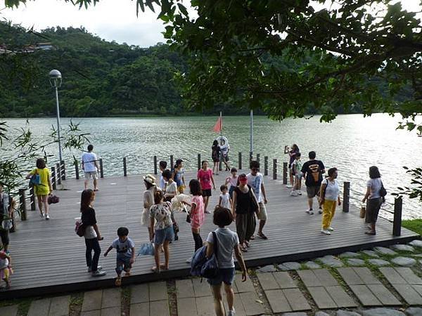 林美石磐步道.櫻花陵園.味珍香卜肉店.三星阿婆蔥餅.梅花湖.金車外澳伯朗咖啡館 311