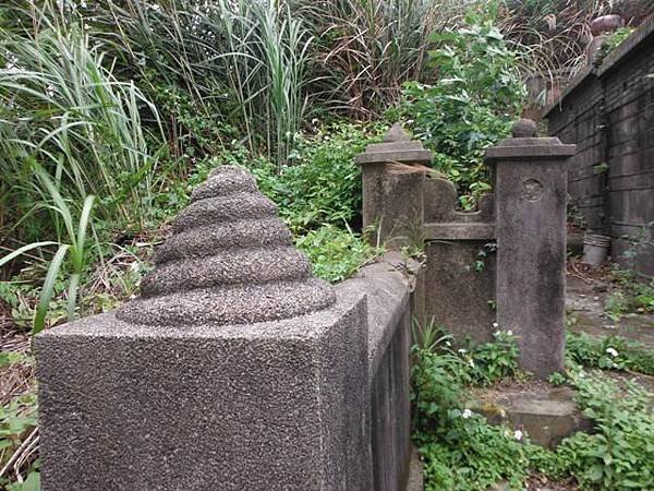 賴氏萬壽塔 017