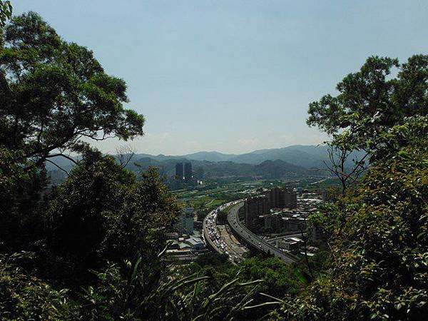 挖仔山.南勢角山.烘爐地福德宮 076