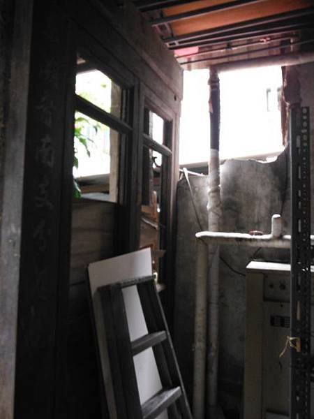 北市歷史建築艋舺王宅二進遺構 033