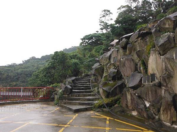 八里國小御大禮記念樹.龜馬山.台北縣政府三角點374015.八里渡船頭 067