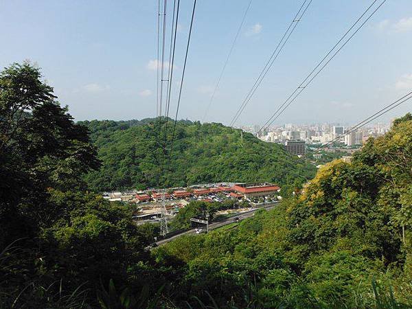 福州山.中埔山尋像墓碑的指示牌 009