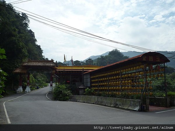 蝙蝠洞.皇帝殿東峰.玉京山 023.JPG