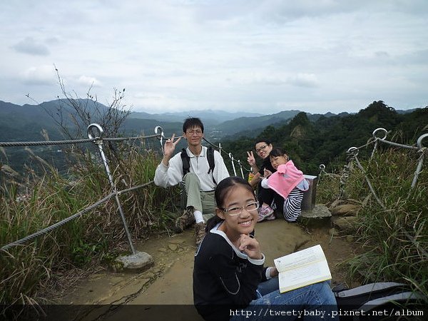 孝子山.慈母峰.普陀山全家福 112.JPG