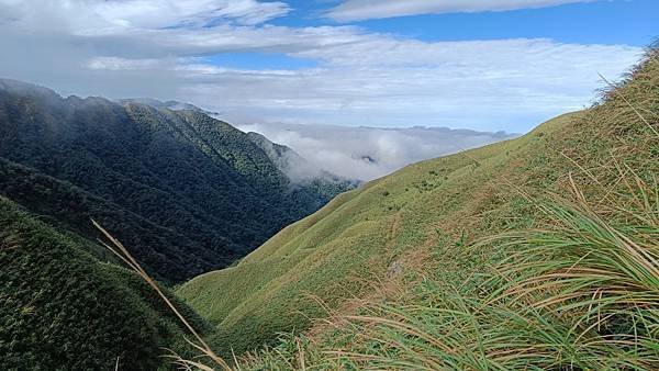 20231230 宜蘭礁溪鄉 三角崙山小百岳 抹茶山超美