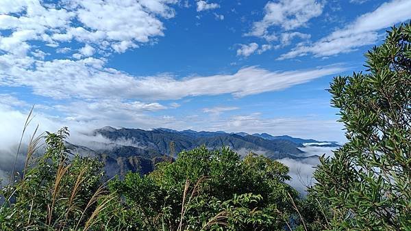 20231230 宜蘭礁溪鄉 三角崙山小百岳 抹茶山超美