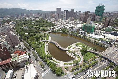 7月業績　台灣房屋高雄量縮1成5