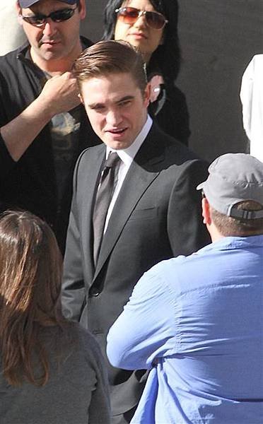 Pattinson(6) (Medium).jpg