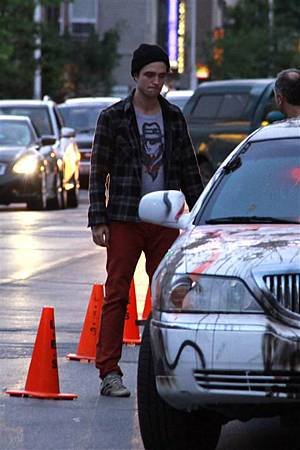 PLIFE110628-3_(5) (Medium).jpg