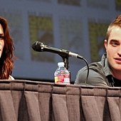 FanPicsRobertPattinsonComicCon26.jpg