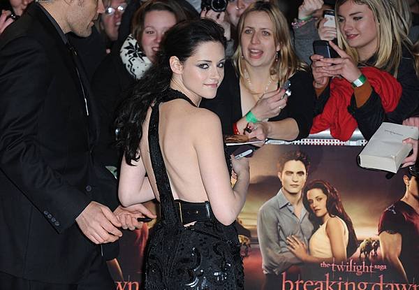 KSTEWARTFANS-BDUK (25).JPG