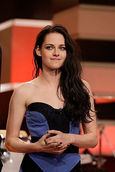 KSTEWARTFANS-LENO.jpg