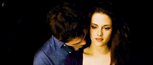 Bella-Edward-twilighters-32724406-500-213